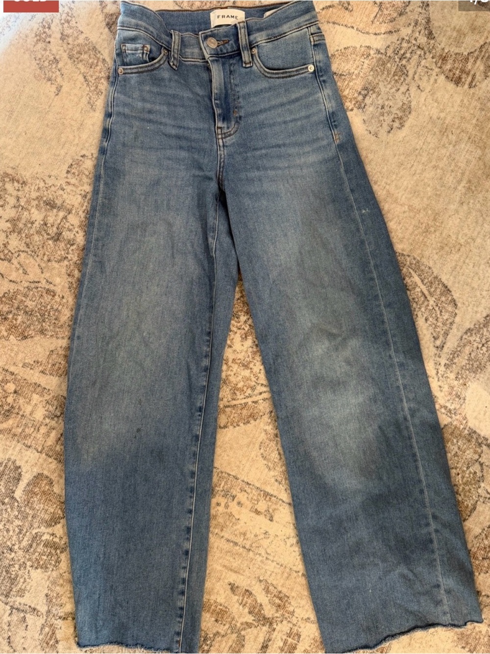 Frame Denim Women’s High-Rise Wide Leg Jeans in Medium Blue